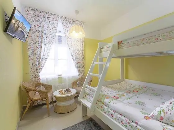 Standard Üç Kişilik Oda