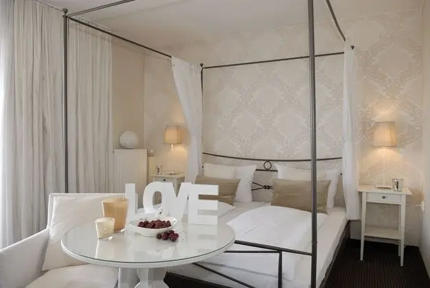 Good friends double room