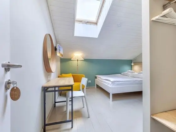 Standard Tek Büyük Yataklı Oda