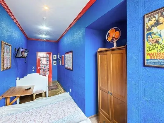 Comfort Tek Büyük Yataklı Oda, Ortak Banyo (with sofa bed)