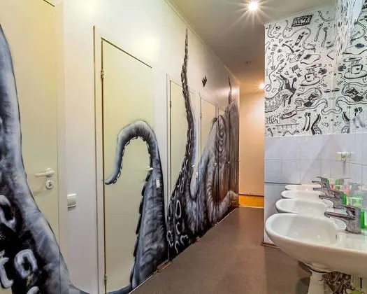 Comfort Tek Büyük Yataklı Oda, Ortak Banyo (with sofa bed)