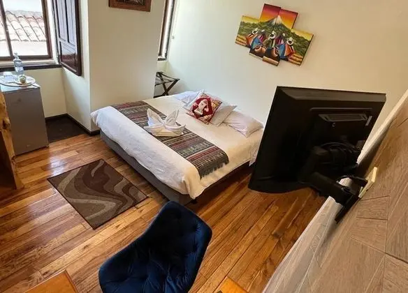 Deluxe Tek Büyük Yataklı Oda