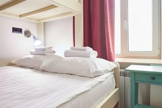 Standard Üç Kişilik Oda, Birden Çok Yatak, Sigara İçilmez