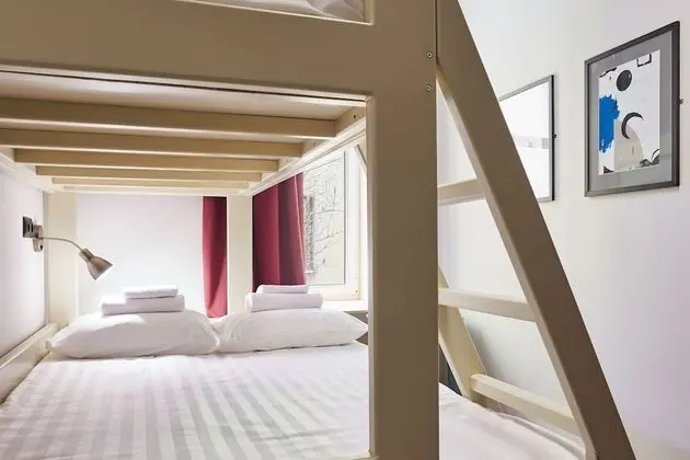 Standard Üç Kişilik Oda, Birden Çok Yatak, Sigara İçilmez