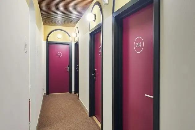 Standard Üç Kişilik Oda, Birden Çok Yatak, Sigara İçilmez