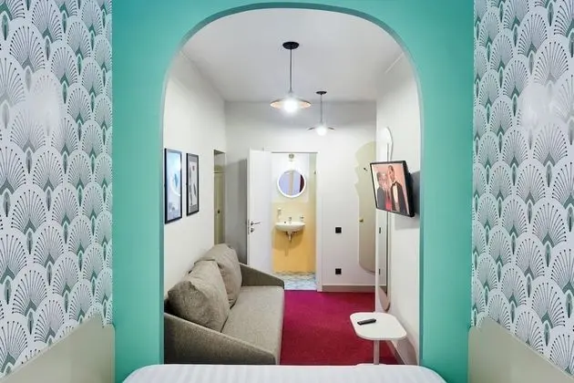 Superior Tek Büyük Yataklı Oda, 1 Çift Kişilik Yatak ve Çekyat, Sigara İçilmez