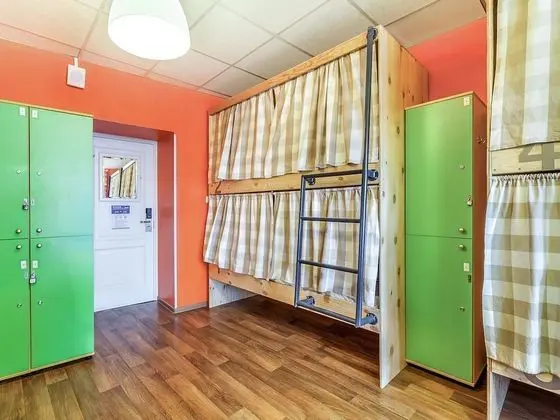 Ortak Ranzalı Oda, Sadece kadınlar için (10 Beds)