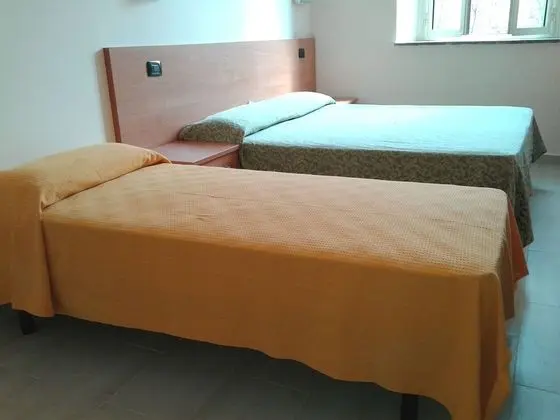 Standard Üç Kişilik Oda