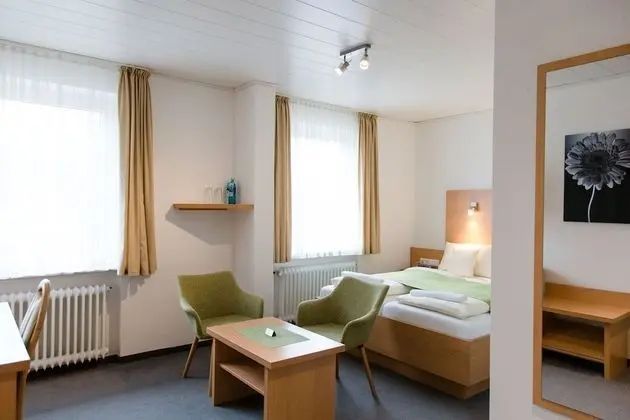 Tek Büyük Yataklı Oda