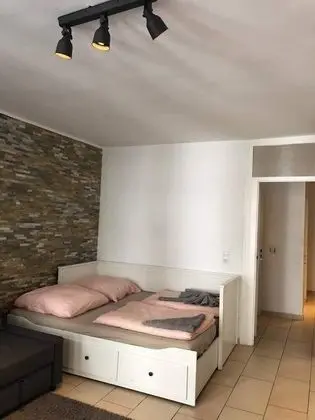 Stüdyo (1, incl. 30 EUR  Cleaning Fee)