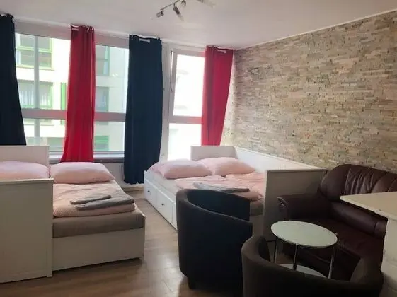 Stüdyo (2, incl. 30 EUR Cleaning Fee)