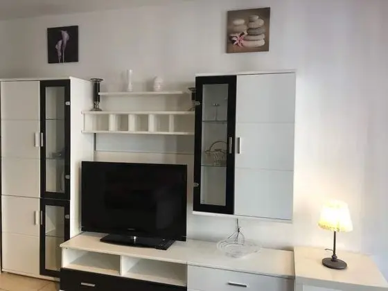 Stüdyo (2, incl. 30 EUR Cleaning Fee)