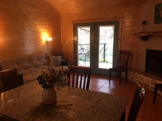 Kulübe, 2 Yatak Odası