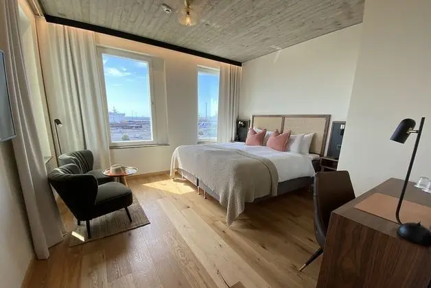 Superior Tek Büyük Yataklı Oda