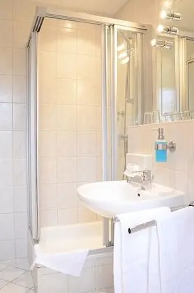 Comfort Tek Büyük Yataklı Oda, Şehir Manzaralı