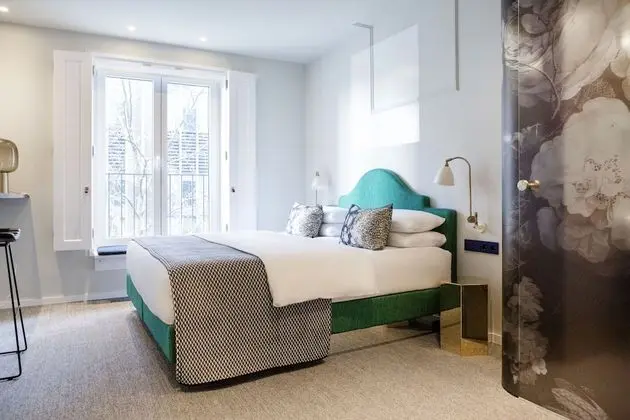 Design Tek Büyük Yataklı Oda