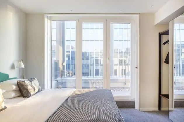 Design Tek Büyük Yataklı Oda