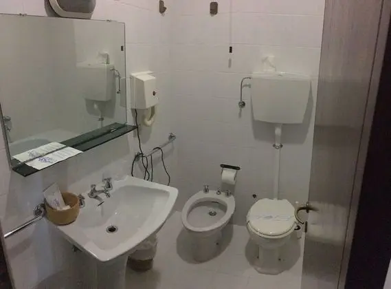 Standard Büyük Yataklı Tek Kişilik Oda, Bahçe Manzaralı