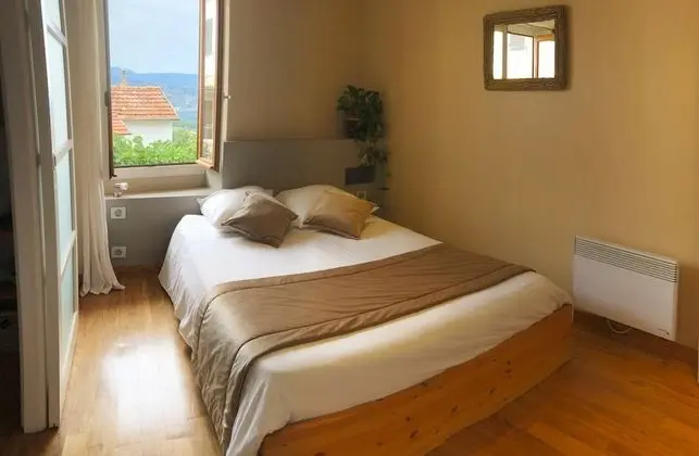 Standard Tek Büyük Yataklı Oda, Banyolu/Duşlu, Dağ Manzaralı