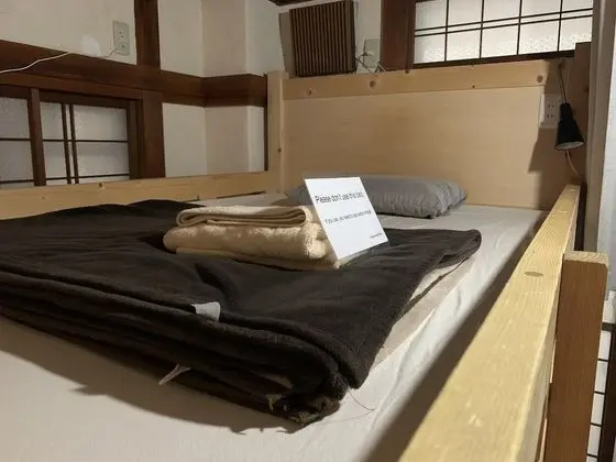Economy Ortak Ranzalı Oda, Karma Ranzalı Oda (212)
