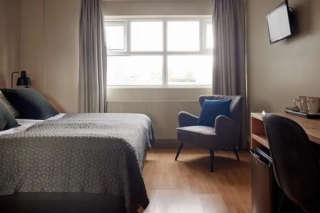 Tek Büyük veya İki Ayrı Yataklı Oda