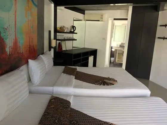 Comfort Dört Kişilik Oda, Kısmi Deniz Manzarası