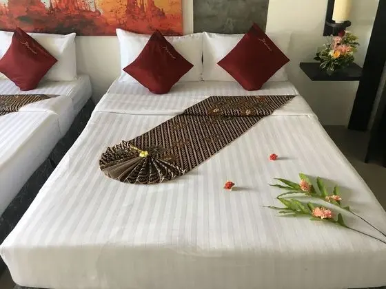 Comfort Dört Kişilik Oda, Kısmi Deniz Manzarası