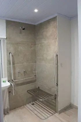 Design Tek Büyük Yataklı Oda