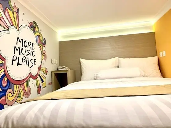 Signature Kulübe, 1 Çift Kişilik Yatak