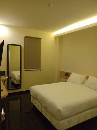 Superior Tek Büyük Yataklı Oda