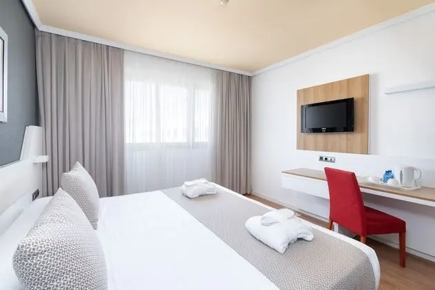 Executive Üç Kişilik Oda (Spa access)