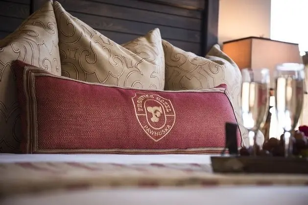 Luxury Oda, 1 En Büyük (King) Boy Yatak, Engellilere Uygun