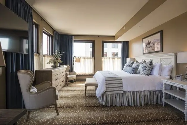 Luxury Süit, 1 En Büyük (King) Boy Yatak ve Çekyat