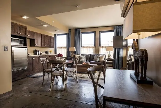 Luxury Süit, 1 En Büyük (King) Boy Yatak ve Çekyat