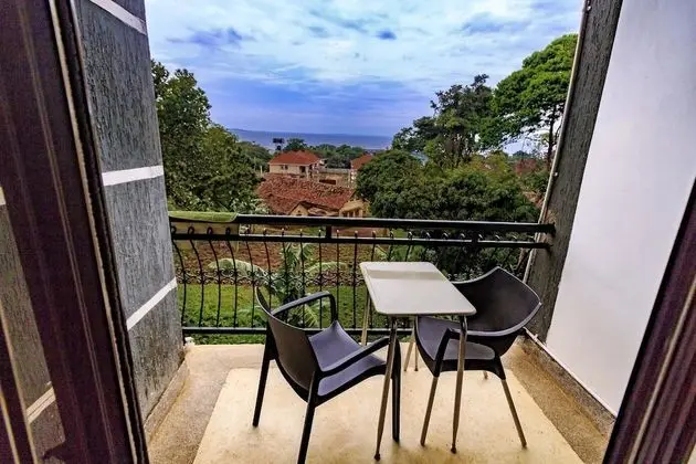 Business Tek Büyük Yataklı Oda, Özel Banyo