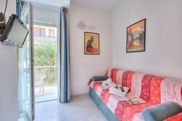 Family Stüdyo, Denize Bakan (Frontline Beach 14 - M2 - Near To The)