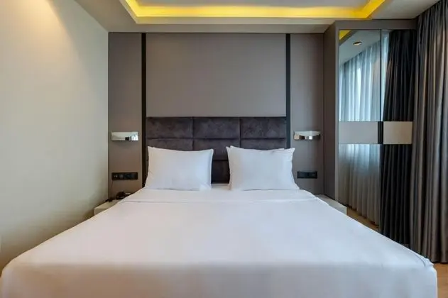 Standart Oda, Şehir Manzaralı