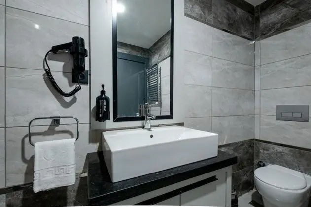 Standart Oda, Şehir Manzaralı, İki Tek Kişilik Yataklı