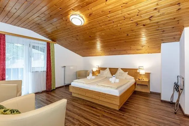 Deluxe Apart Daire, 2 Yatak Odası, Balkon, Dağ Manzaralı (Birkenzweig)