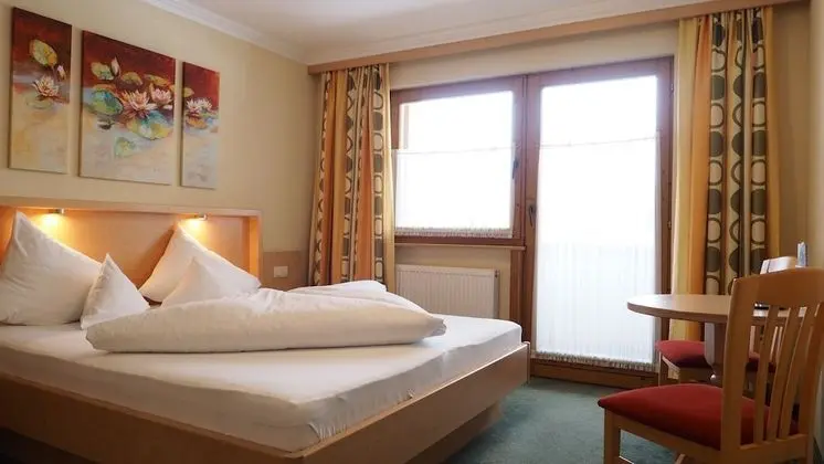 Comfort Tek Büyük Yataklı Oda (Medium)
