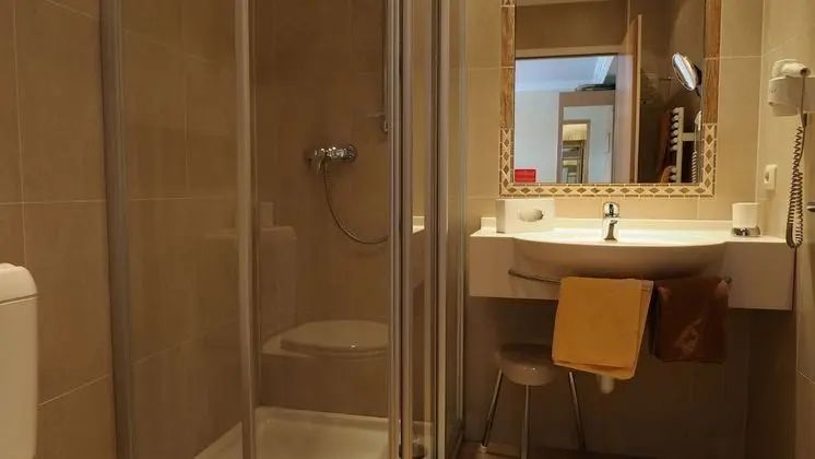 Comfort Tek Büyük Yataklı Oda (Medium)
