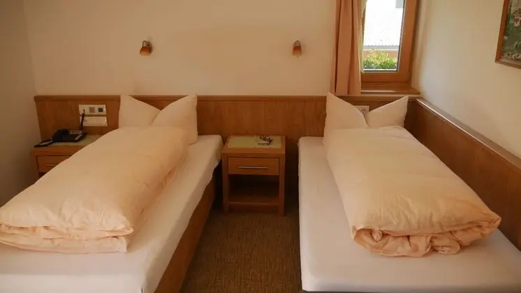 İki Ayrı Yataklı Oda, Balkon, Dağ Manzaralı