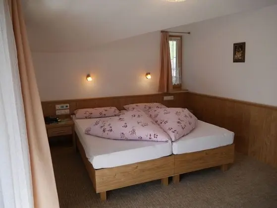 İki Ayrı Yataklı Oda, Balkon, Dağ Manzaralı