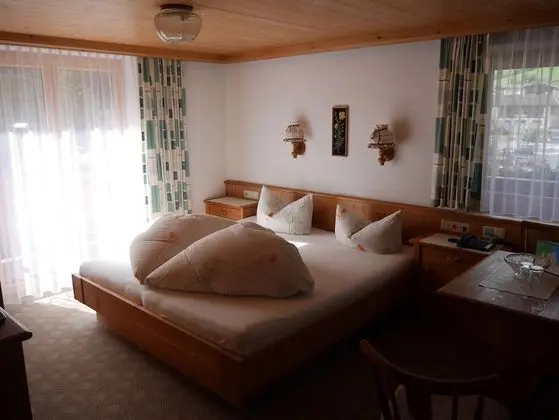 Üç Kişilik Oda, Balkon, Dağ Manzaralı (Double or Triple)