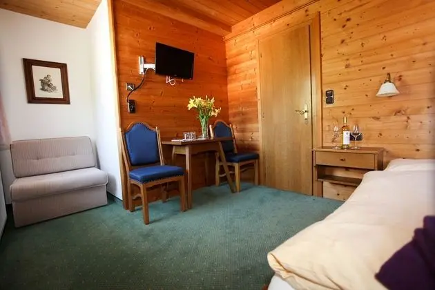 Family Tek Büyük Yataklı Oda, 1 En Büyük (King) Boy Yatak ve Çekyat