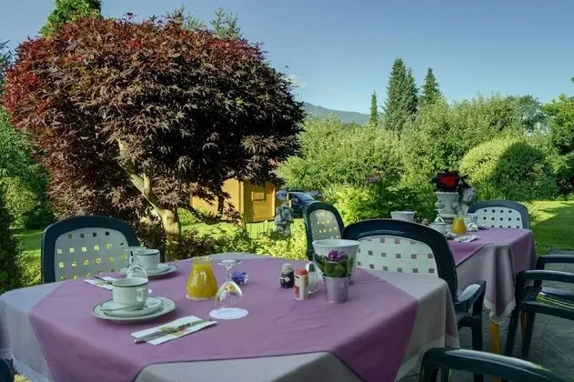 Basic Tek Büyük Yataklı Oda, Sigara İçilmez, Dağ Manzaralı