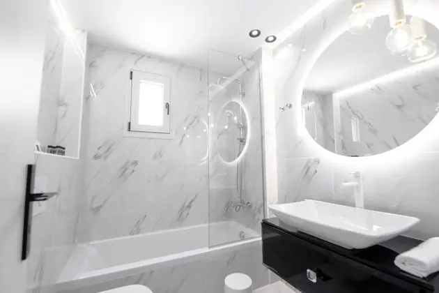 Deluxe Apart Daire (White)