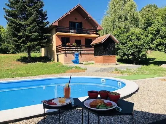 Superior Ev, Kişiye Özel Havuzlu, Dağ Manzaralı