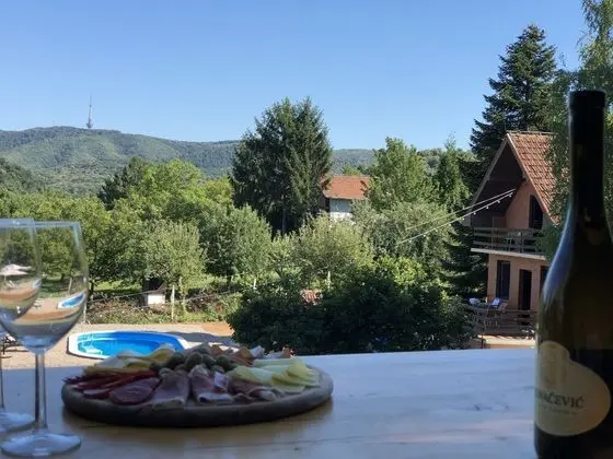 Superior Ev, Kişiye Özel Havuzlu, Dağ Manzaralı
