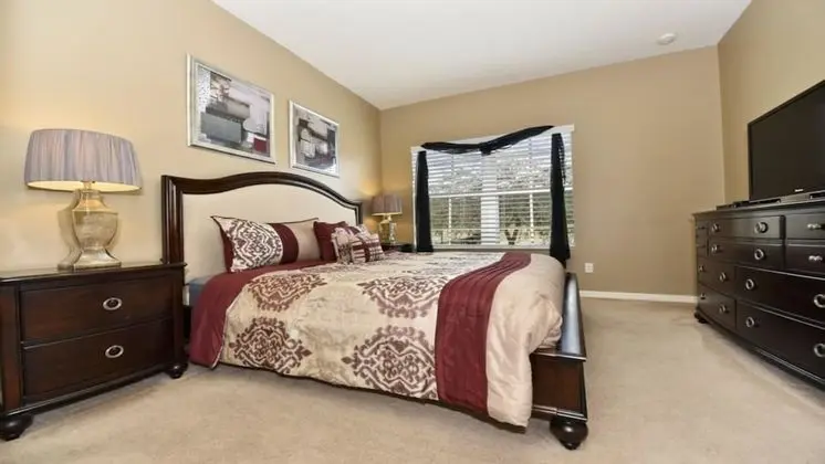 Family Sıra Ev, Bahçeli